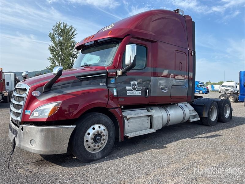 Freightliner Cascadia 126