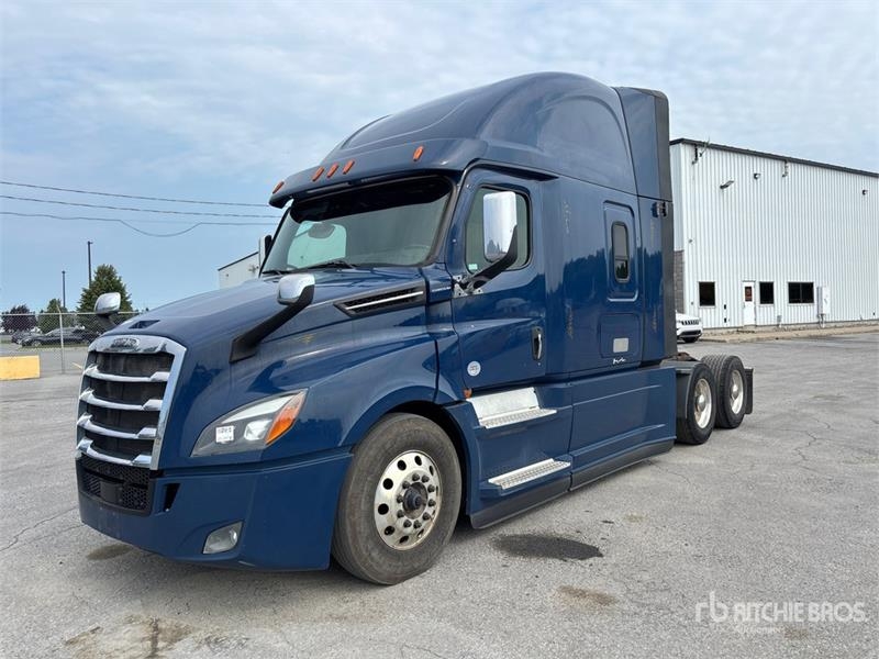 Freightliner Cascadia 126