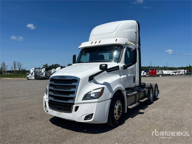 Freightliner Cascadia 126