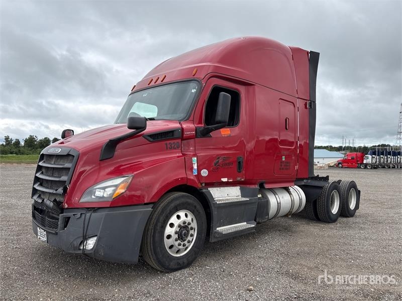 Freightliner Cascadia 116
