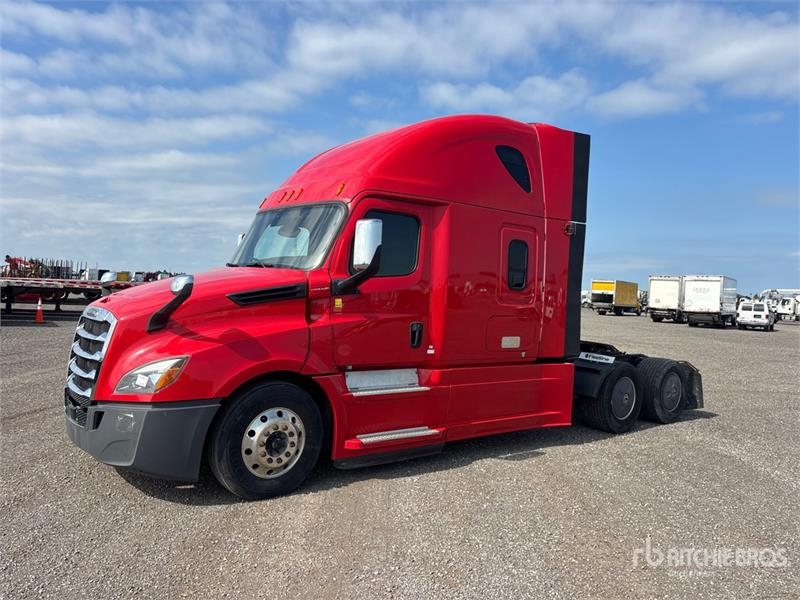 Freightliner Cascadia 126