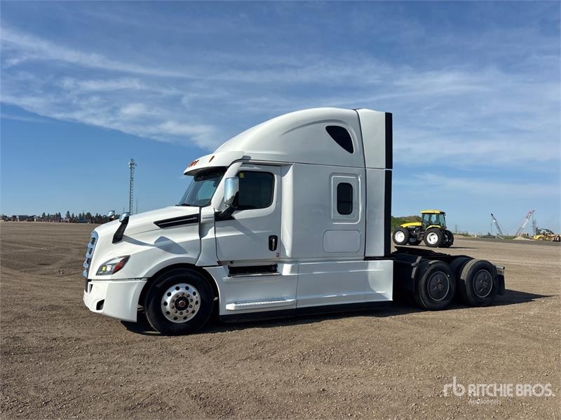 Freightliner Cascadia 126