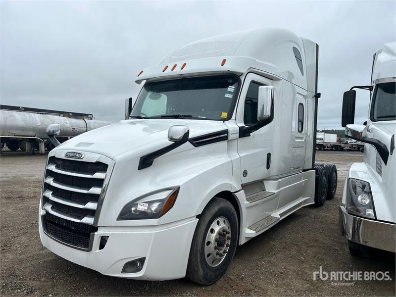 Freightliner Cascadia 126