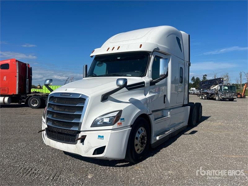 Freightliner Cascadia 126