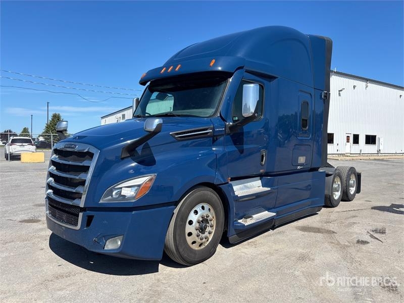Tracteur routier Freightliner Cascadia 126 — occasion 2022