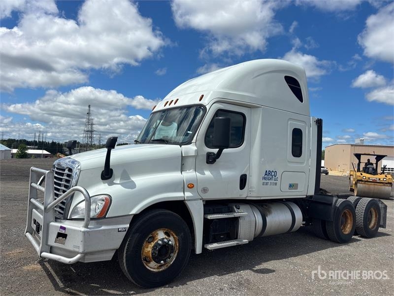 Freightliner Cascadia 125