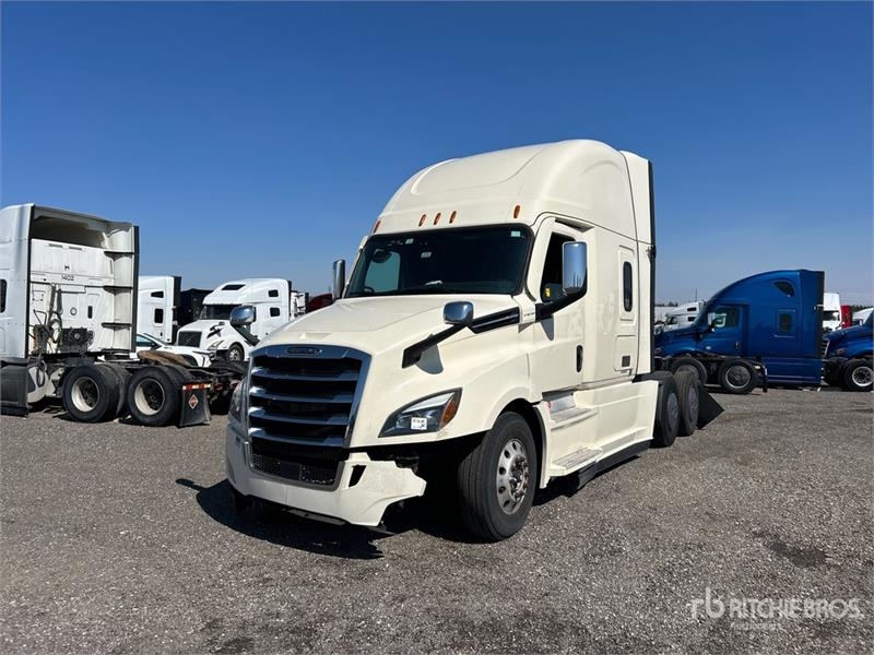 Freightliner Cascadia 126