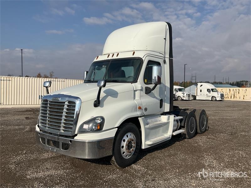 Tracteur routier Freightliner Cascadia 125 — occasion 2019
