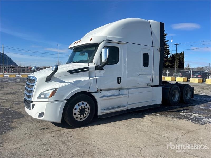 Freightliner Cascadia 126