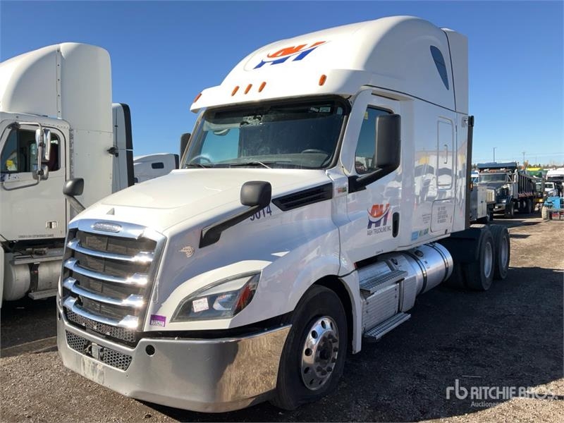 Tracteur routier Freightliner Cascadia 126 6x4 T/A Sleeper — occasion 2021