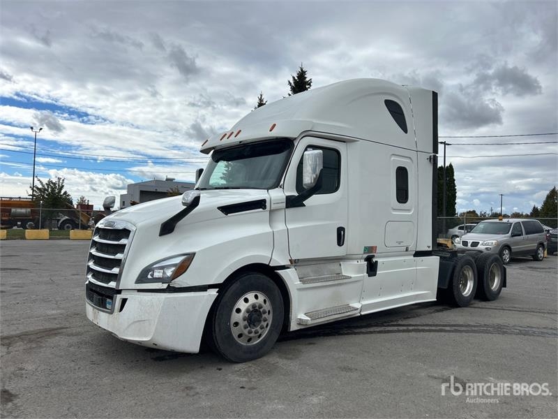 Tracteur routier Freightliner Cascadia 126 6x4 T/A Sleeper — occasion 2018