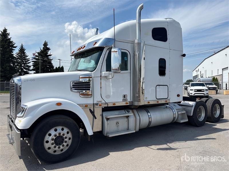 Freightliner Coronado 122