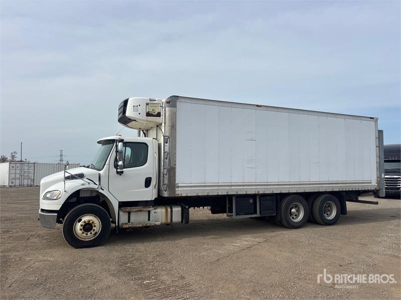 Camion frigorifique Freightliner M2 106 — occasion 2018