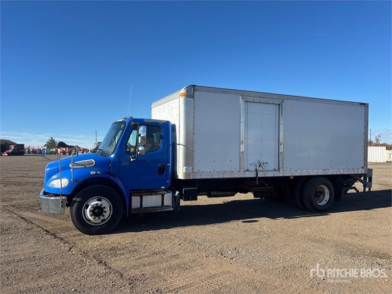 Camion fourgon Freightliner M2 106 4x2 Van — occasion 2017