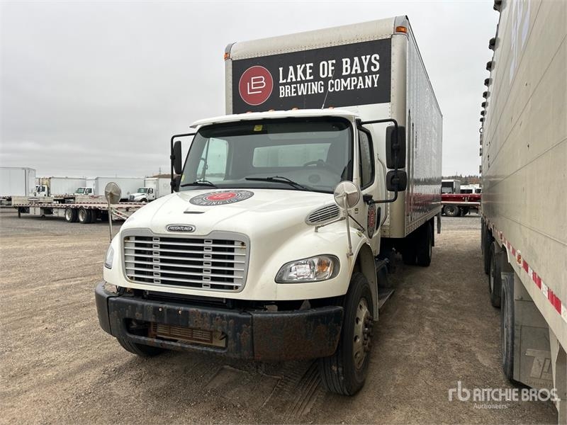 Camion fourgon Freightliner M2106 4x2 Van — occasion 2016