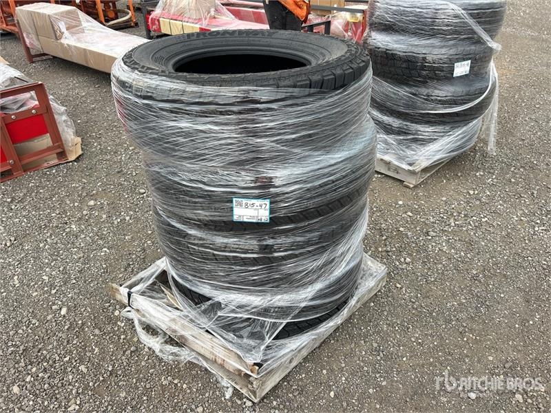 Fronway of (4) Fronway 265/70R17 Tires (Unused)