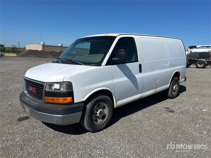 GMC Savana 2500