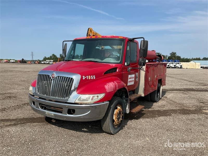 International 4200 SBA LP