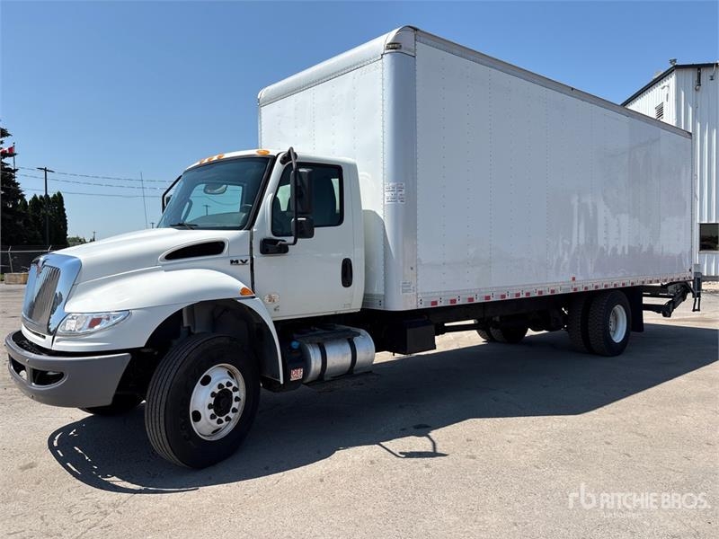 International 4300
