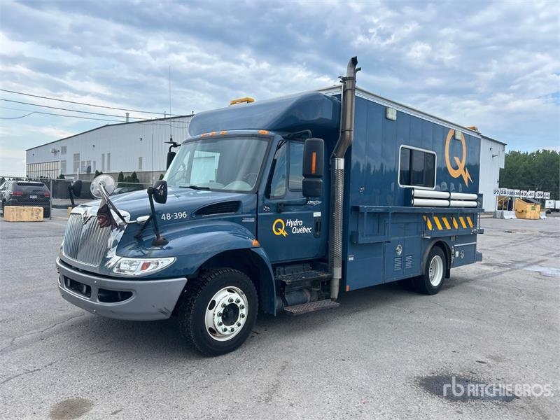 International 4300