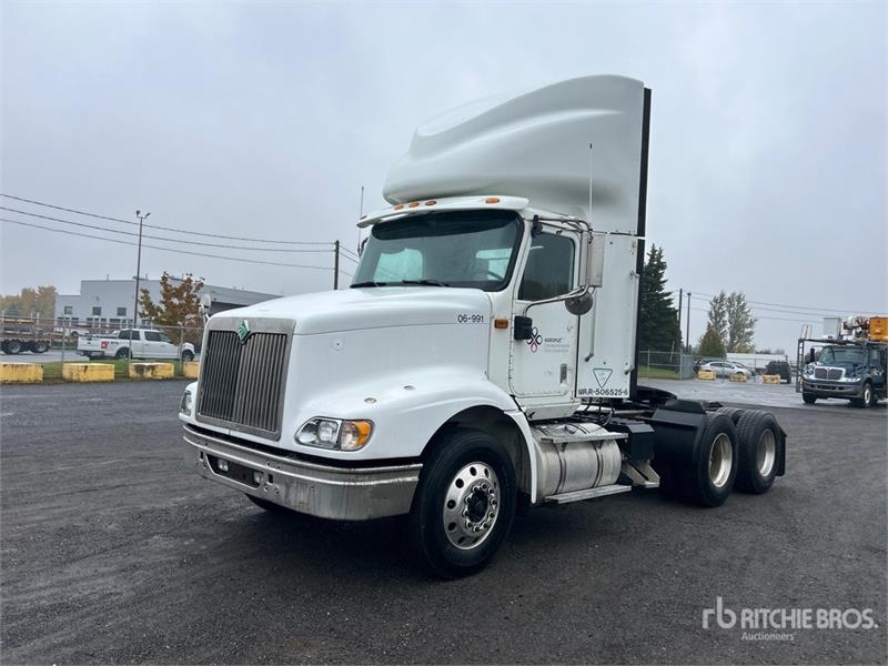 Tracteur routier International 9200 — occasion 2006