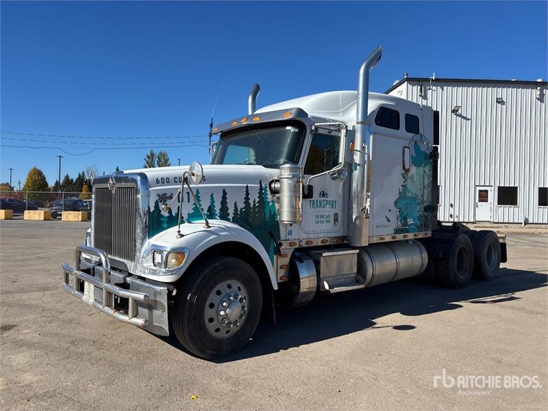 Tracteur routier International 9900i — occasion 2015