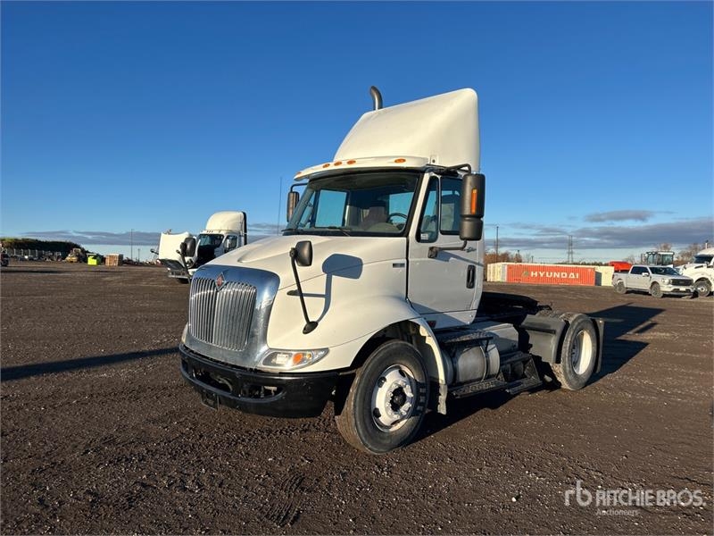 Tracteur routier International TranStar 8600 — occasion 2012