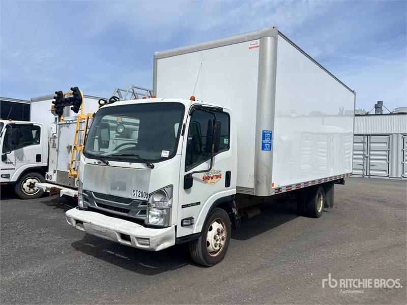 Camion fourgon Isuzu NPR — occasion 2018