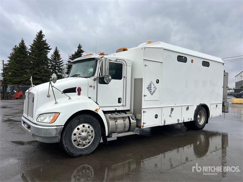 Kenworth T370