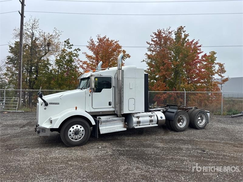 Tracteur routier Kenworth T800 — occasion 2020