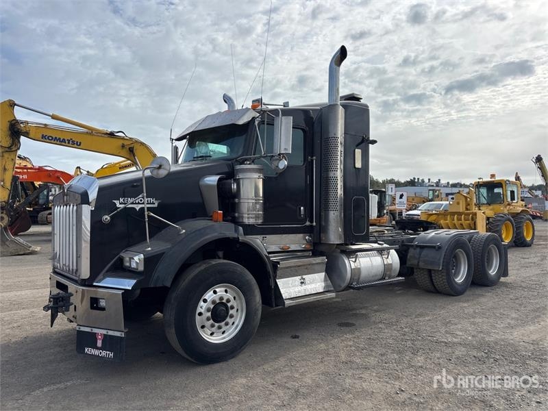 Tracteur routier Kenworth T800 — occasion 2011