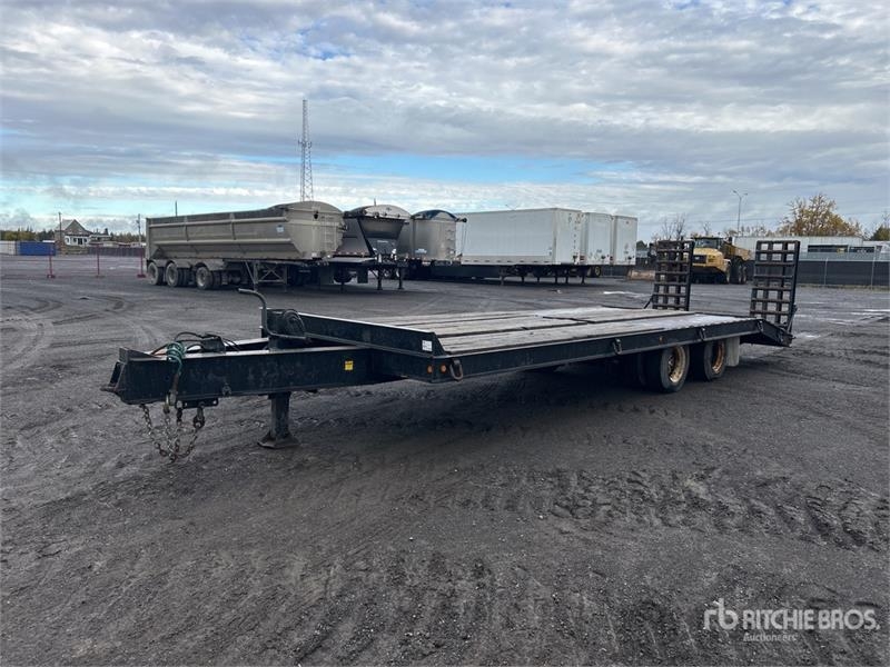 Remorque porte-engins Loadstar 27 ft T/A Equipment — occasion 2001