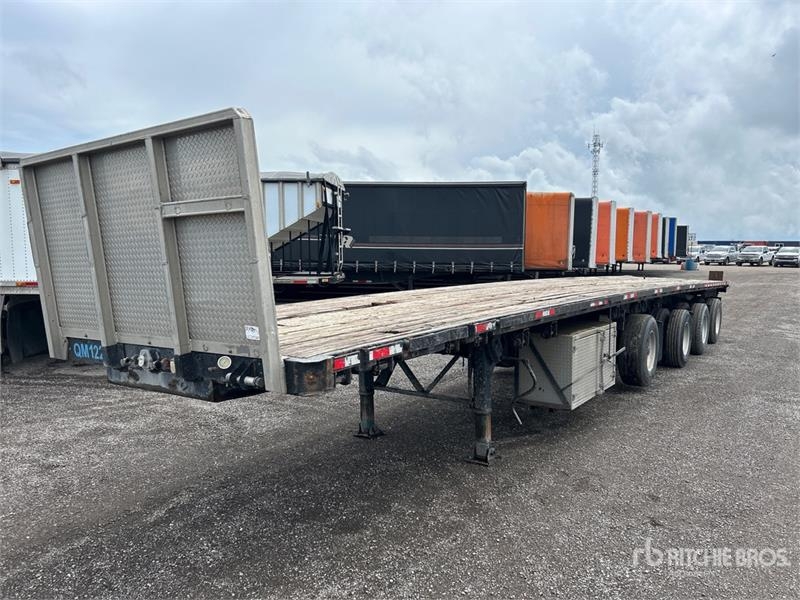 Manac 48 ft Quad/A Flatbed Trailer