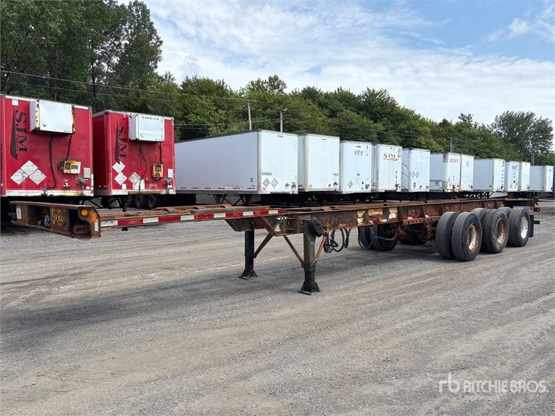 Max Atlas 40 ft Tri/A Extendable Container Trailer