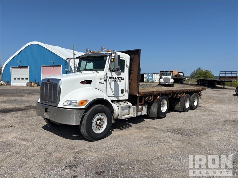 Peterbilt 335