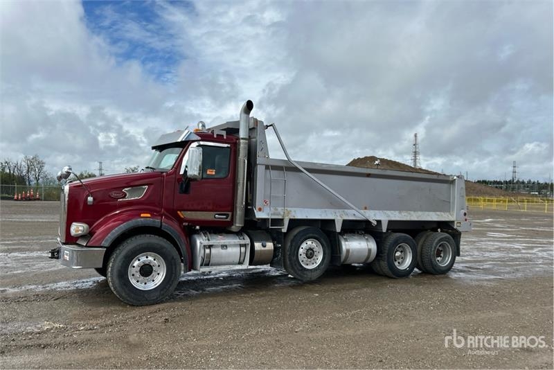 Peterbilt 567