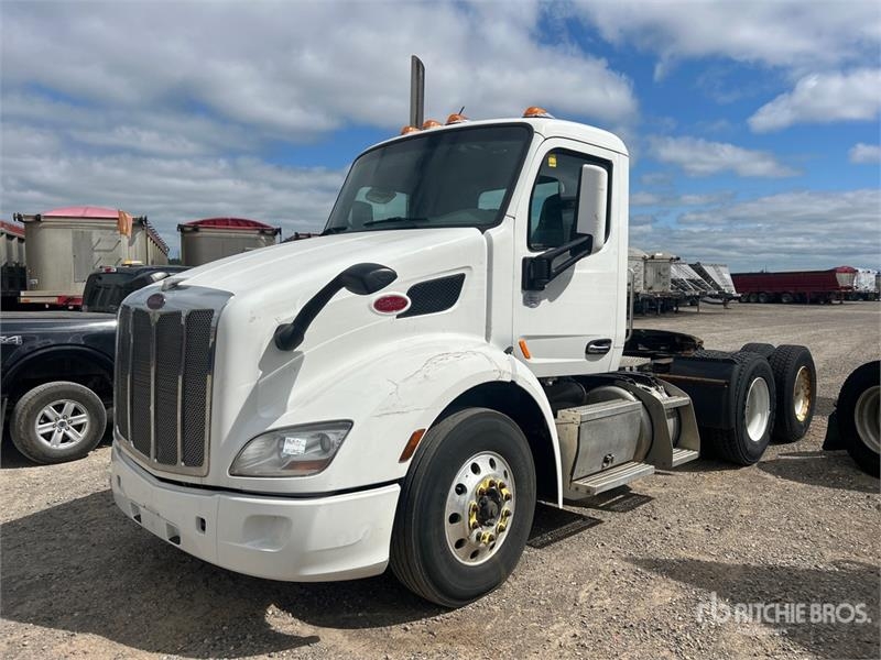 Peterbilt 579