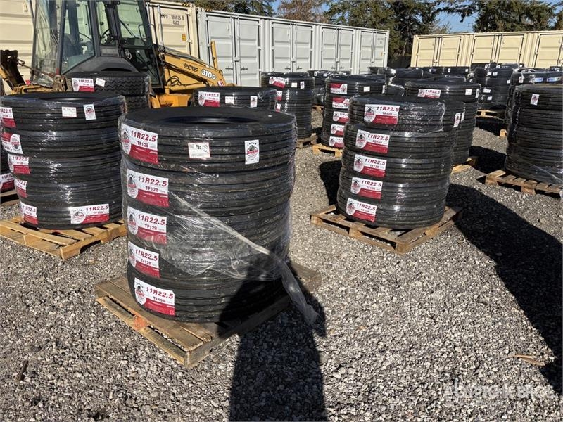Pneu, roue et jante Quantity of (10) 11R22.5 Tires — occasion