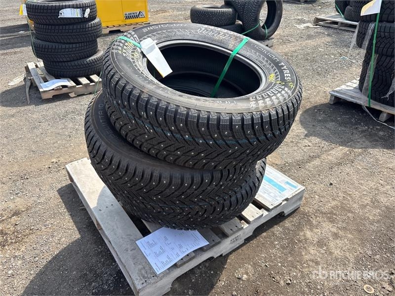 Quantity of 245/65R17 Tires