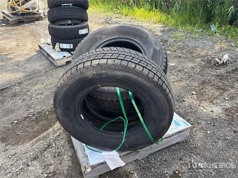Quantity of 265/70R16 Tires