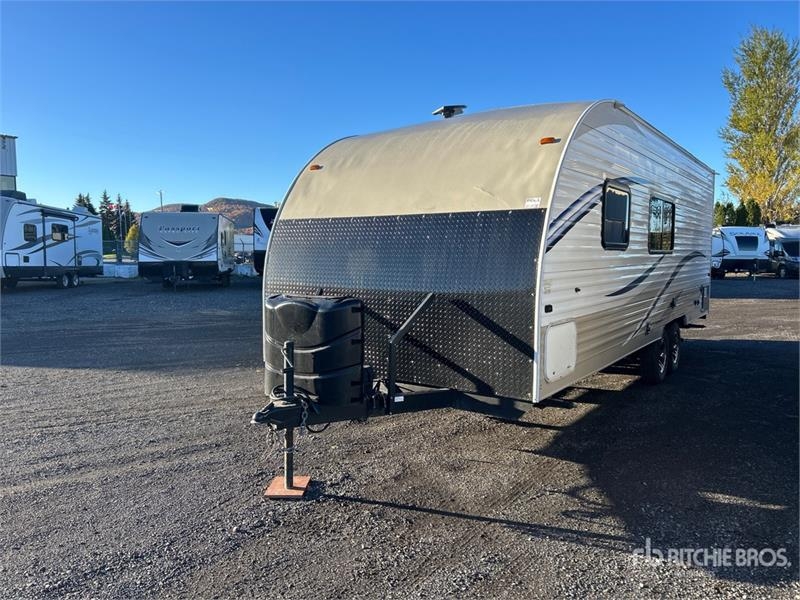 Remorque Skyline Nomad 249 22 ft T/A Travel — occasion 2013