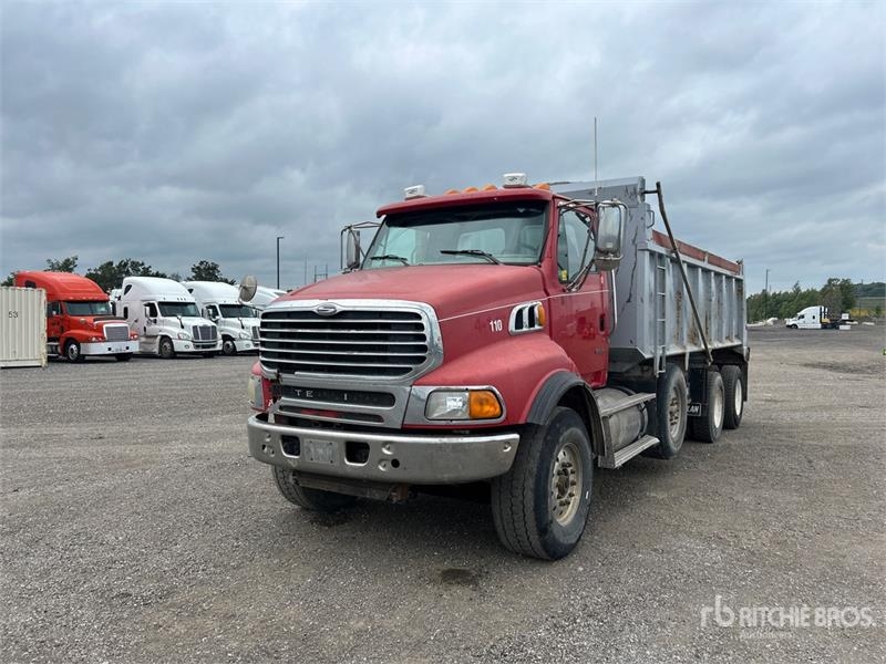 Camion benne Sterling L9500 — occasion 2009