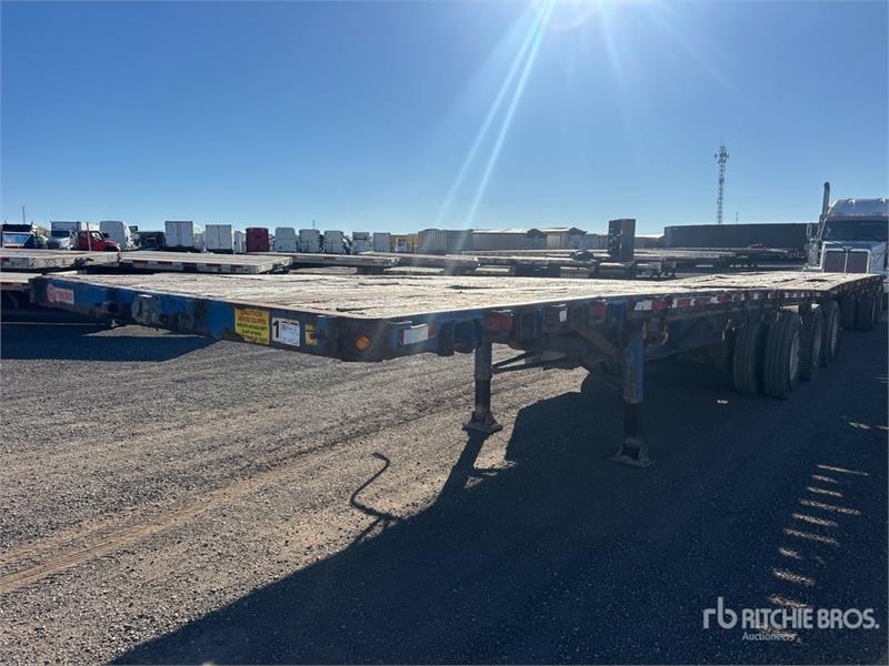 Remorque à ridelles Temisko 28 ft Tri/A B-Train Lead Flatbed — occasion 2003