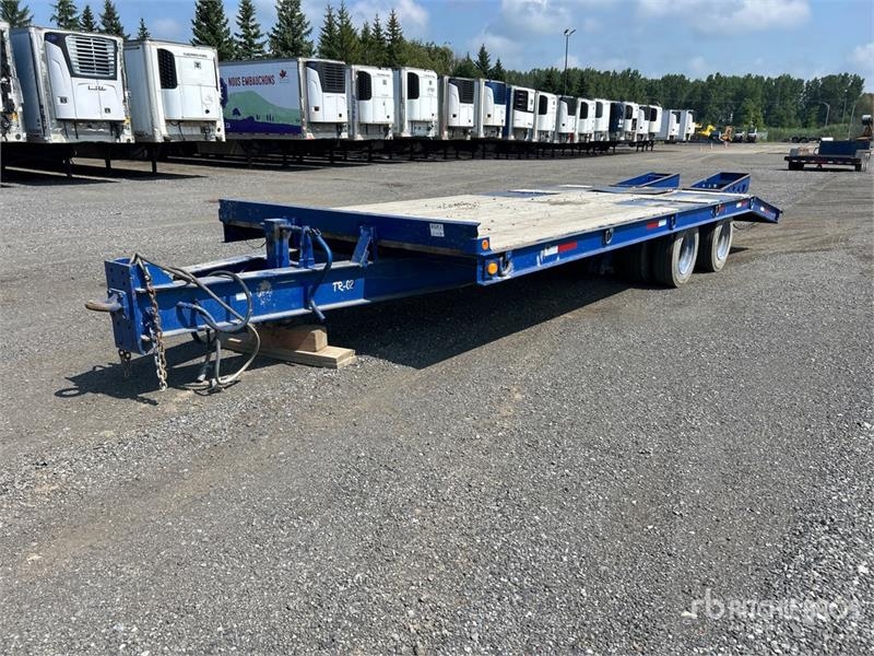 Trail King 24 ft T/A Equipment Trailer
