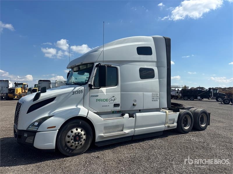 Volvo VNL
