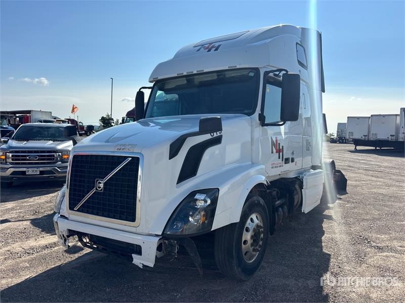 Volvo VNL