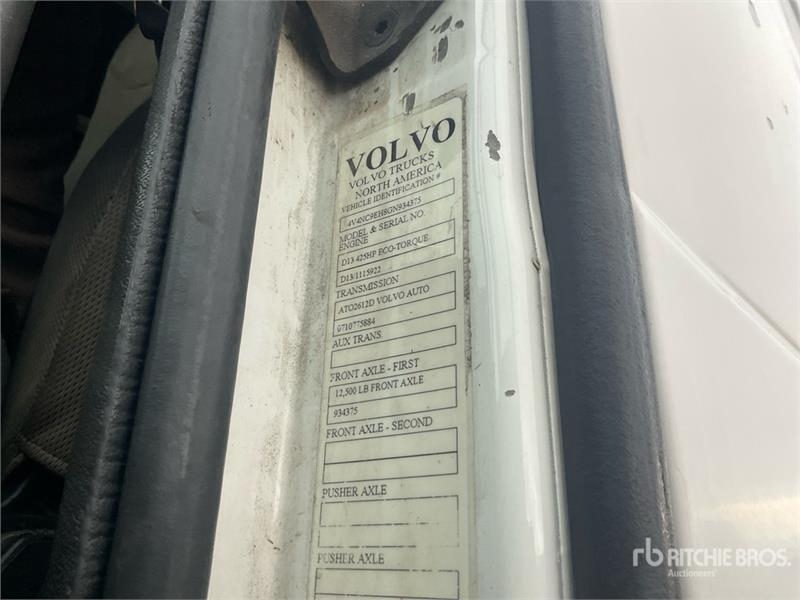 Tracteur routier Volvo VNL — occasion 2016