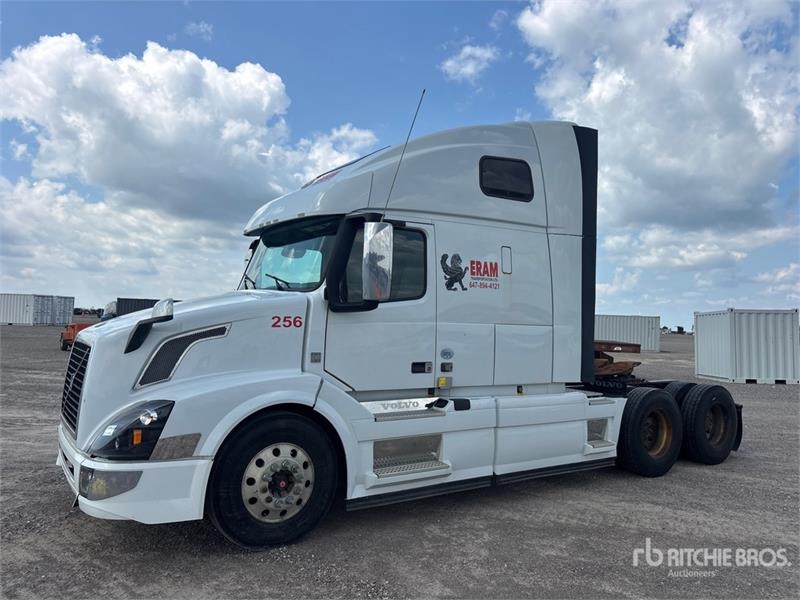 Volvo VNL670