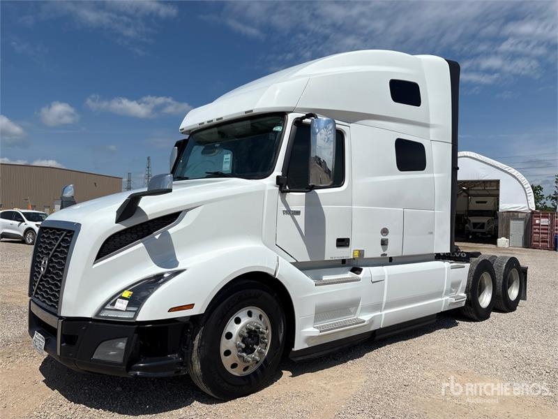 Volvo VNL760