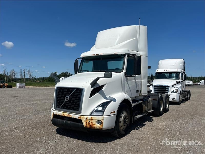 Volvo VNR
